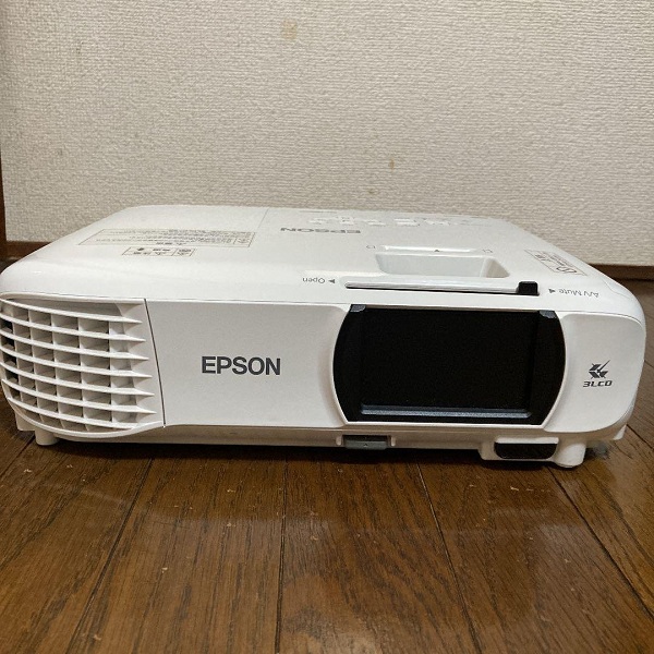 Máy chiếu cũ Fullhd Epson EH-TW650